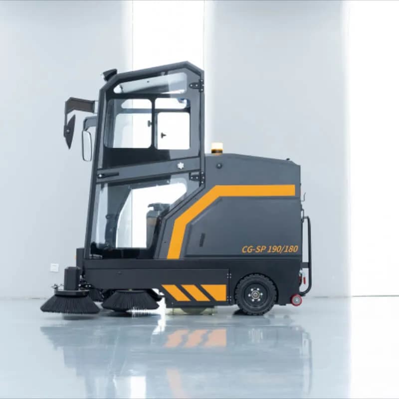 T-CG-SP 190/180  Ride-On Floor Sweeper Scenarios Image